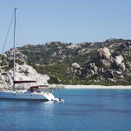 La Maddalena Hotel & Yacht Club Exterior foto